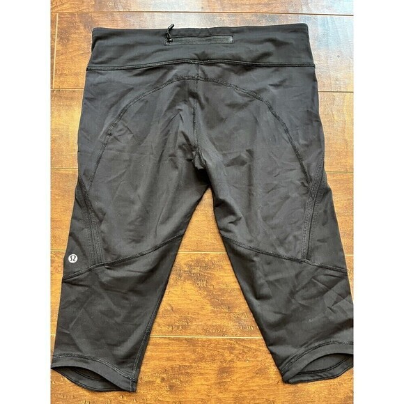 Lululemon Black Cropped Running Legging Capri Sz 8 - Picture 3 of 4